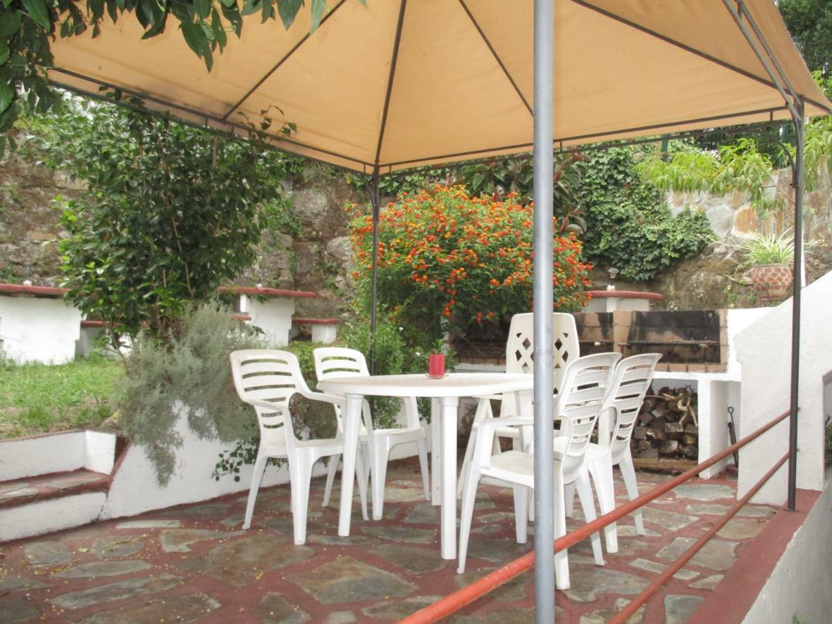 A Casa Da Fonte Hotel Muros Buitenkant foto