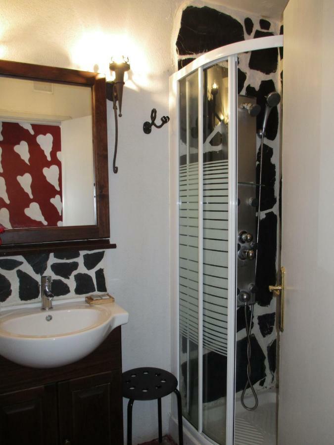 A Casa Da Fonte Hotel Muros Buitenkant foto
